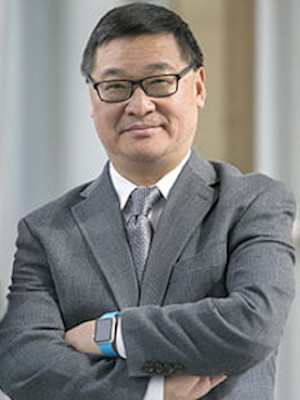 Photo of Yuefan Deng